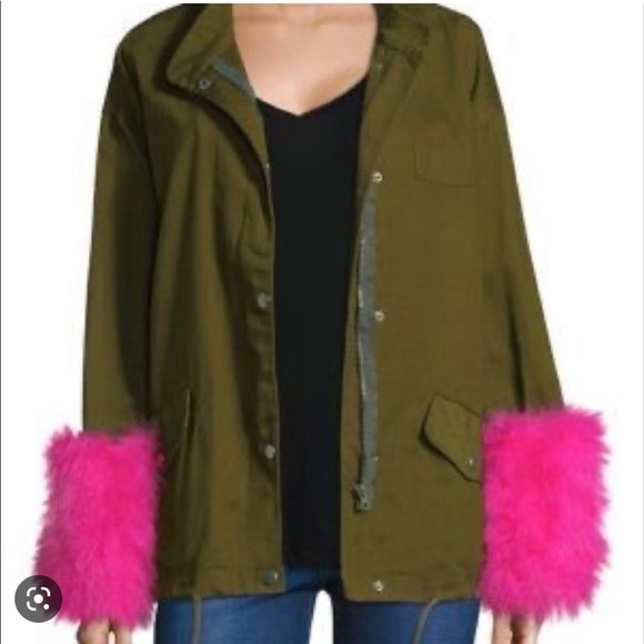 Pello Bello Jacket with Feather Sleeves - Picture 5 of 5